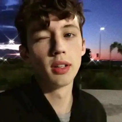 6686体育铜牌作者Tessa