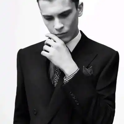 6686体育首席作者水底沉星