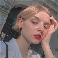 6686体育官方作者Gwen