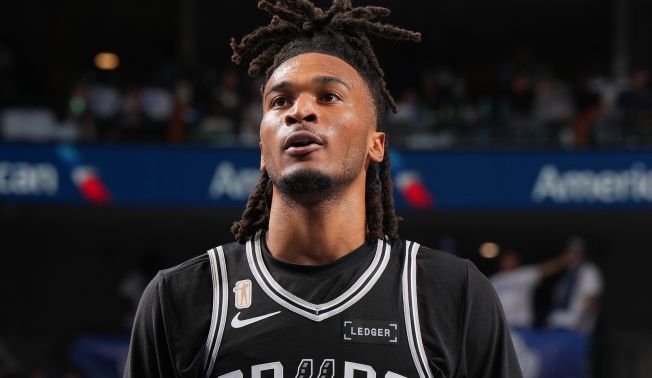 คาสเซิลยิงจากสนาม 85.7% และฉายแวว 7 แอสซิสต์ในครึ่งแรก