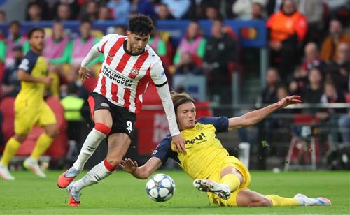 ประวัติ พีเอสวี ไอนด์โฮเฟ่น VS เอสจี ลีก