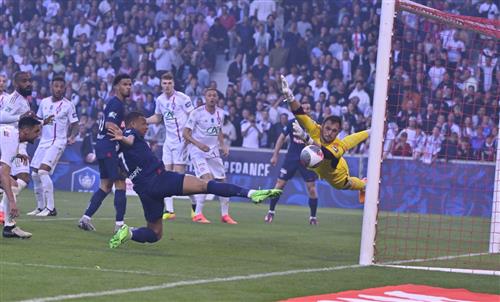 ลียง vs ปารีส แซงต์ แชร์กแมง