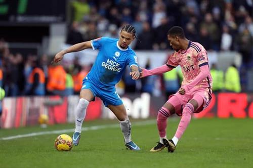 ปีเตอร์โบโร่ ยูไนเต็ด vs ลีดส์ ยูไนเต็ด